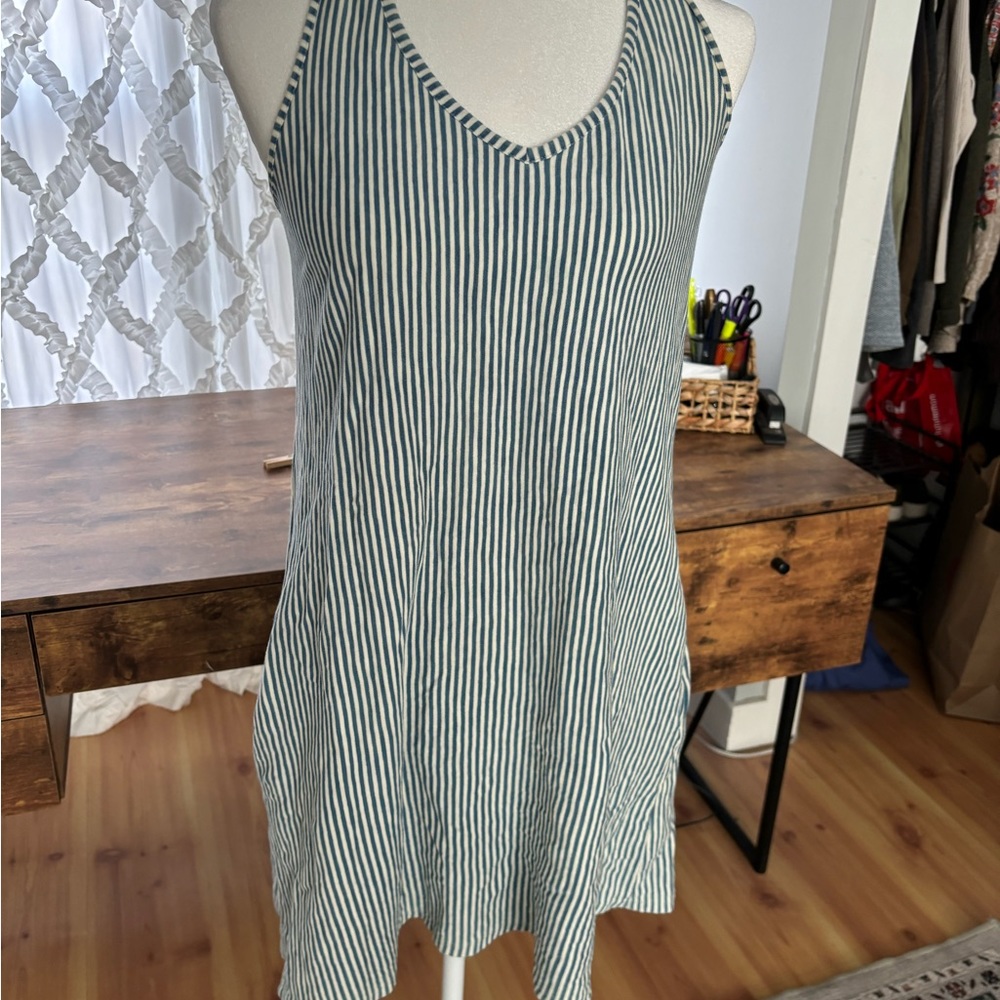 Faherty blue and white cotton striped dress M